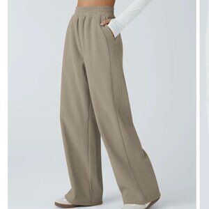 Halara High Waisted Pocket Straight Leg Mop Corduroy Casual Pants Size Small